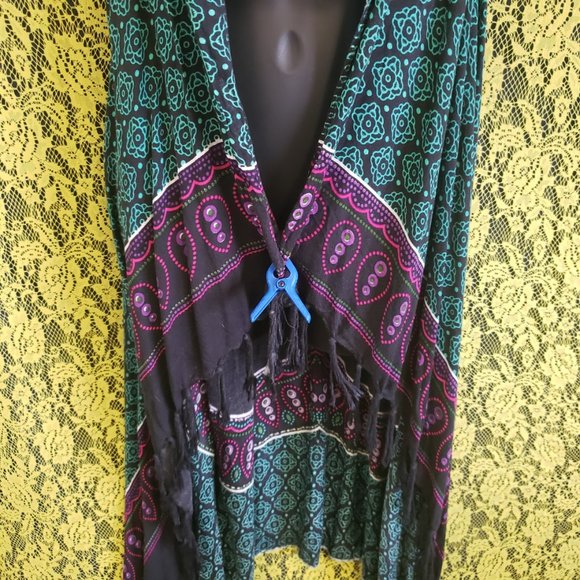 Embroidered Butterfly Tapestry Print Kimono Vest Cover Up - Picture 5 of 6